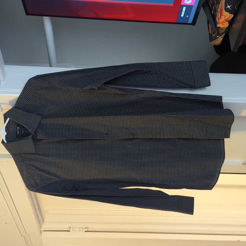 Apt 9 Dress Shirt
